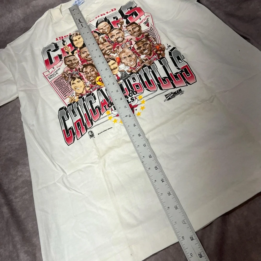 Vintage Chicago Bulls Shirt Mens Large White NBA‎ Basketball Champions Salem 90s
